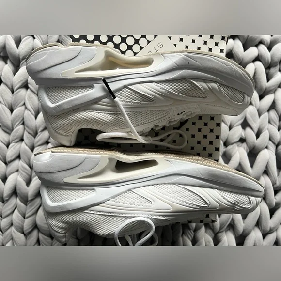 Adidas Stella McCartney Sportswear 2000 Running Shoes - Picture 9 of 16